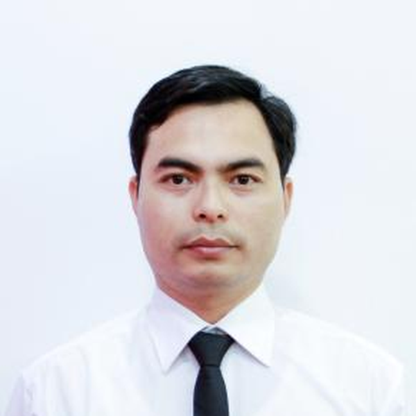 TS. Tạ Văn Phấn